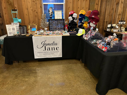 In Studio | Trucker Hat Bar Experience